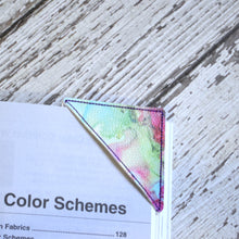 NEW - Corner Bookmark - Colorful Print (12)