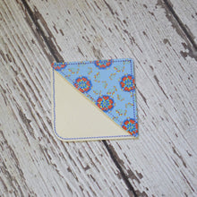 NEW - Corner Bookmark - MN Floral Misc (12)