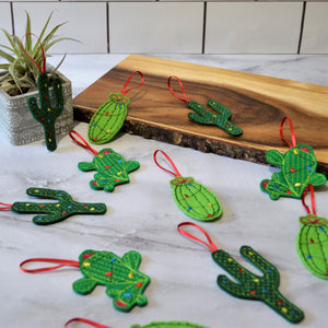 Winter Christmas Cactus Felt Ornament (6)