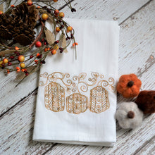 Fall - Lace Pumpkins 30x30 Tea Towel (4)