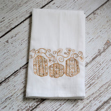 Fall - Lace Pumpkins 30x30 Tea Towel (4)