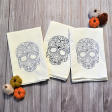 Fall - Lace Skull 30x30 Tea Towel (4)