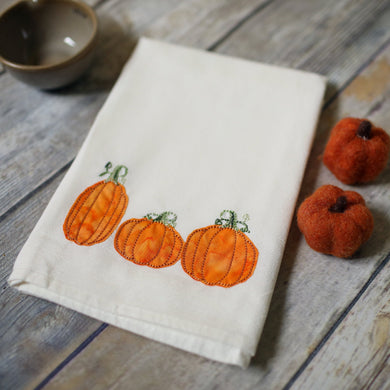 CLEARANCE- Fall - Pumpkin Patch 30x30 Tea Towel (4)